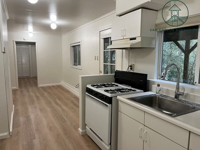 Building Photo - Updated & Spacious Four Bedroom Home in Peaceful Carmel Location