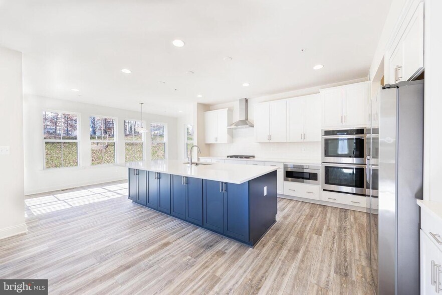 Building Photo - 9207 Rama Ct