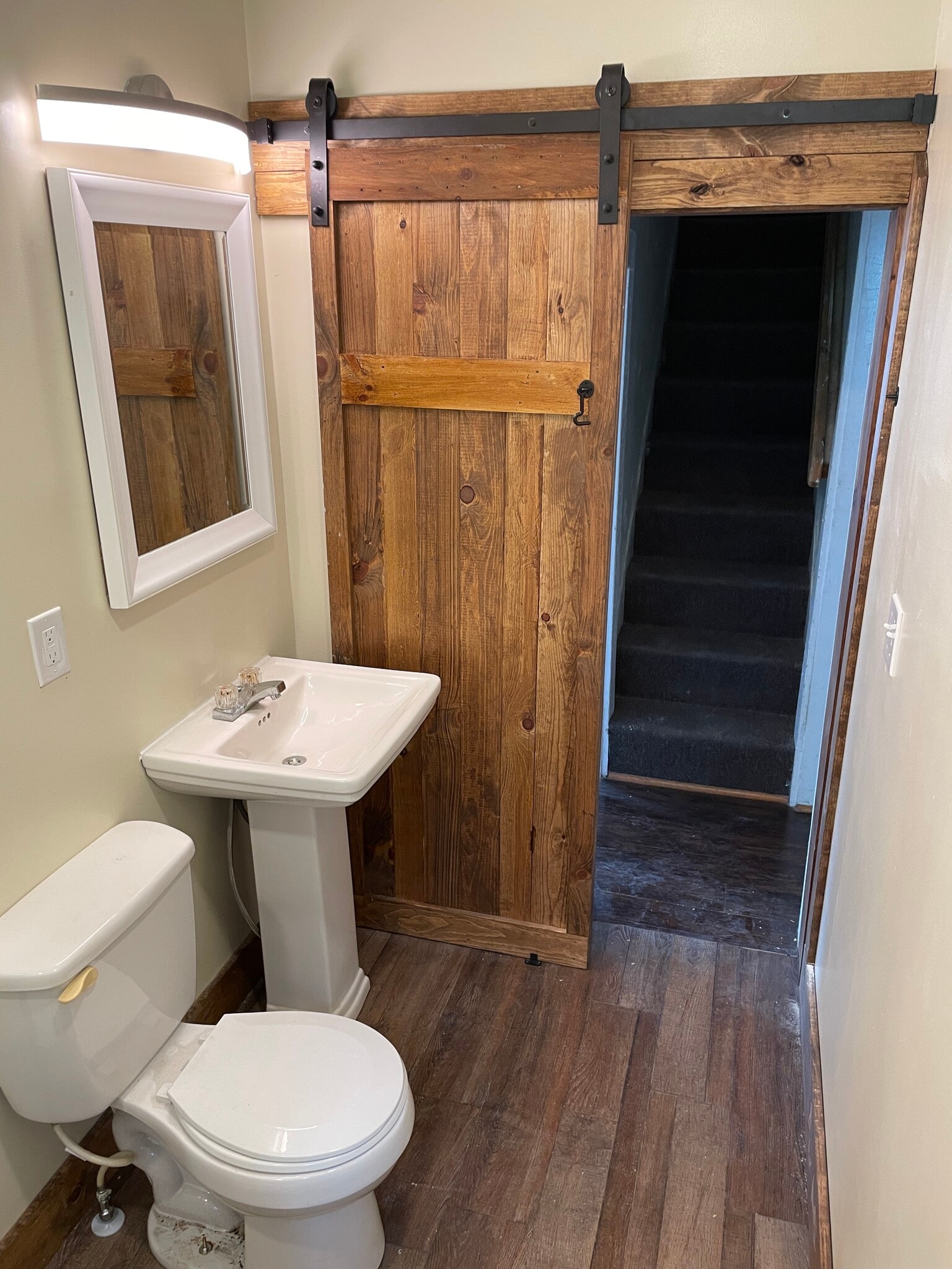 Bath 1 - 8 N High St