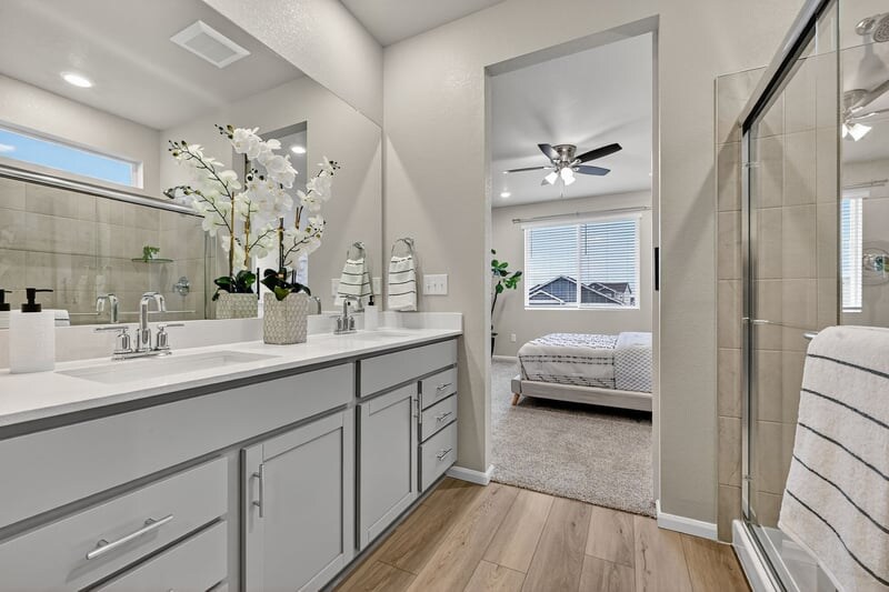 Building Photo - 13375 Valley Peak Dr