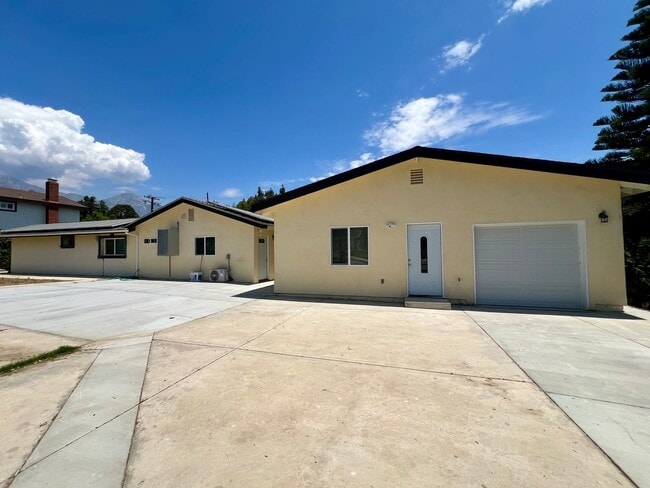 Building Photo - ASANANTONIO #C