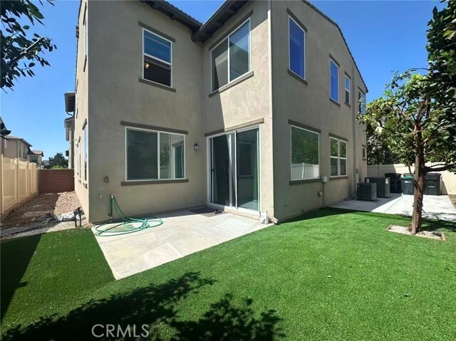 Building Photo - 16043 Huckleberry Ave