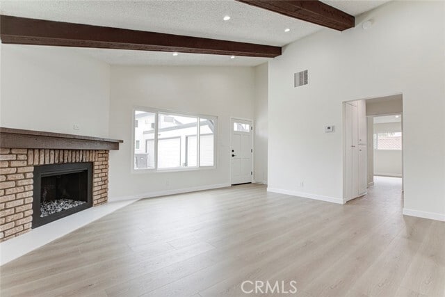 Building Photo - 821 N Maple St