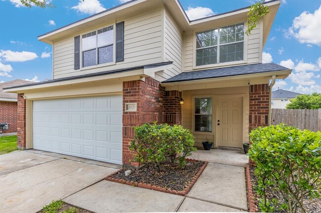 Building Photo - 9031 Aspen Trace Ln