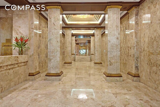 Building Photo - 106 Central Park S