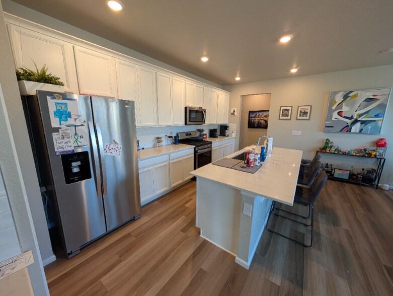 Building Photo - 8183 S Trails Edge Ct