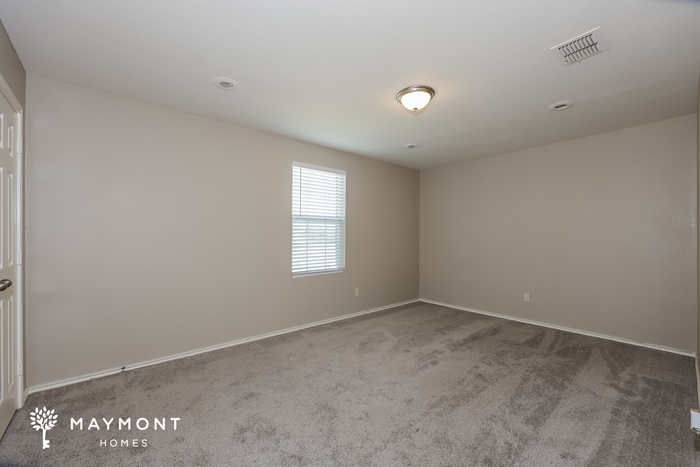 Building Photo - 2002 Bentwood St