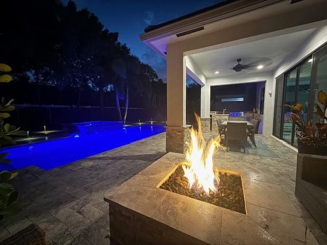 Building Photo - 7289 Stella Ln