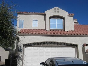 Building Photo - 1727 Comstock Dr