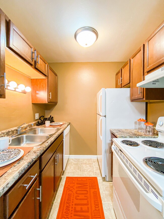 Building Photo - The Rockwell Apartments