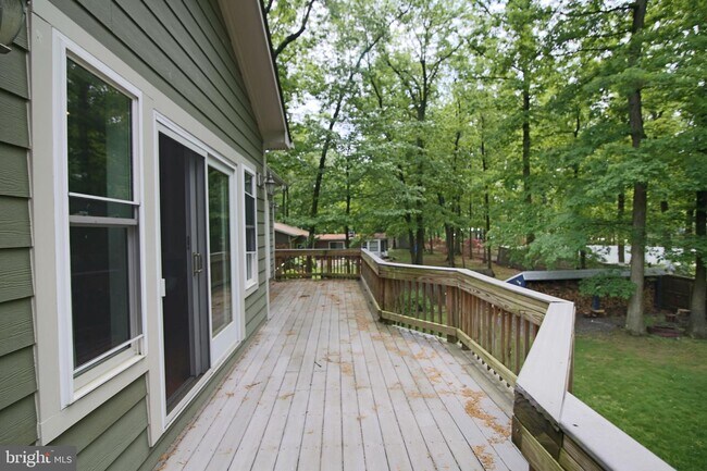 Building Photo - 6431 Fairland St