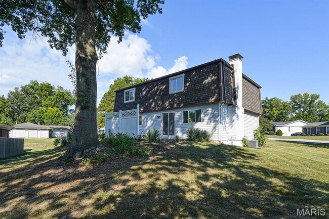 Building Photo - 306 Bright Meadows Dr