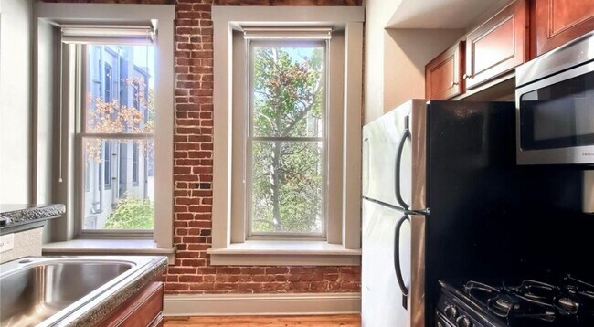 Building Photo - 3211 Zuni St