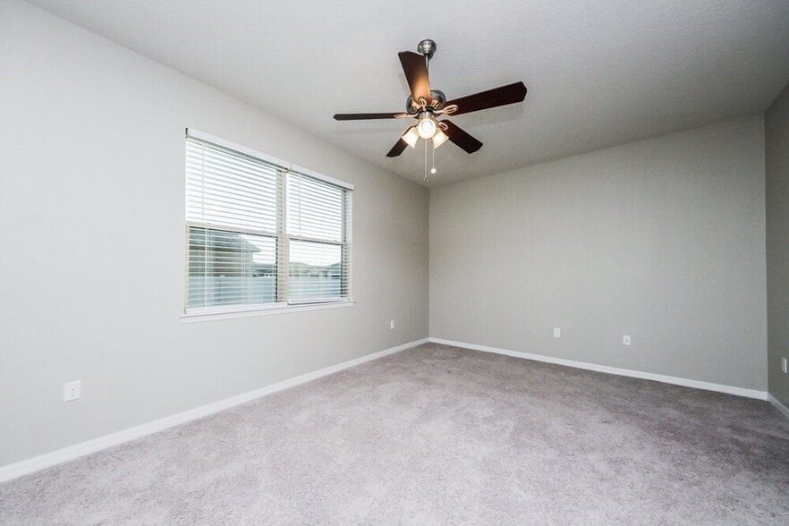 Building Photo - 3900 Trujilo Ln