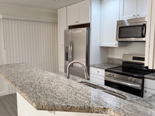 Building Photo - 45225 Sunset Ln