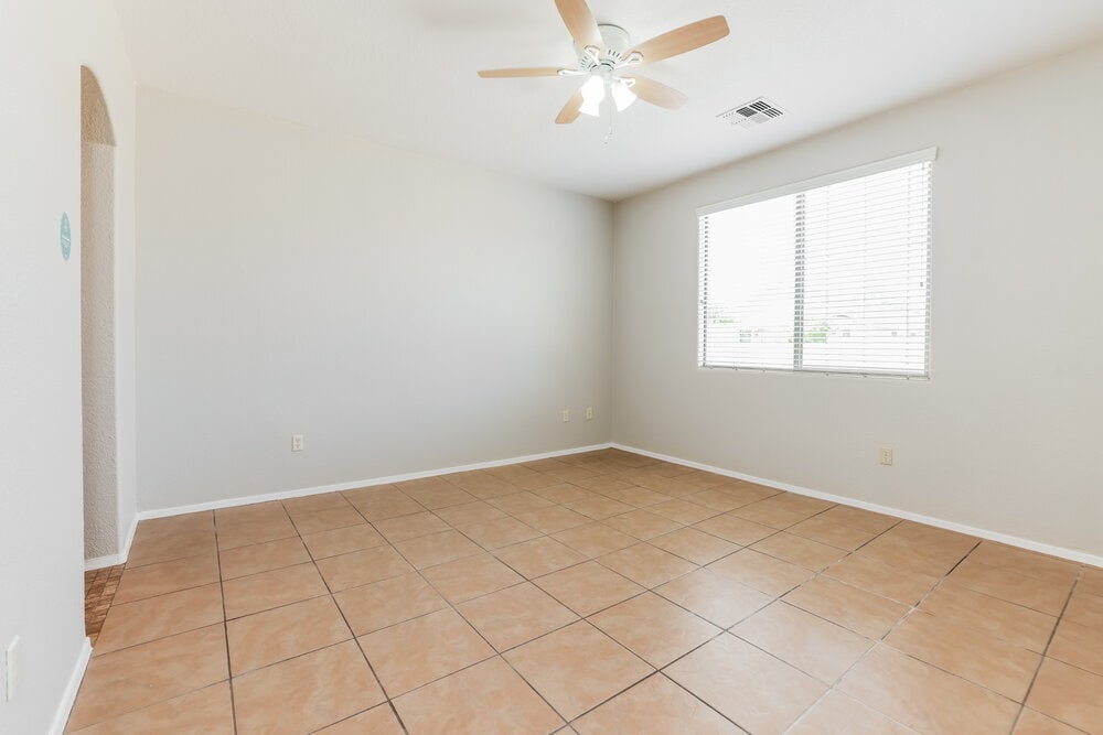 Building Photo - 3430 Avenida Bonita