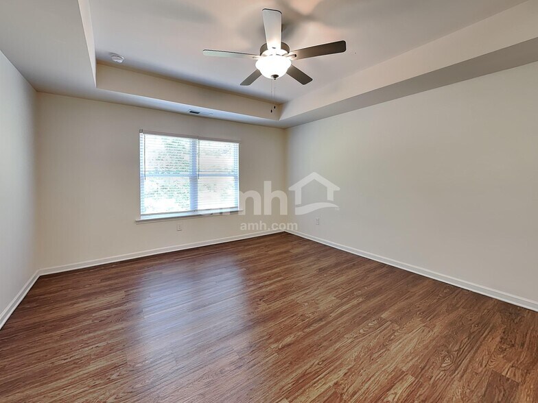 Building Photo - 701 Woodall Rd