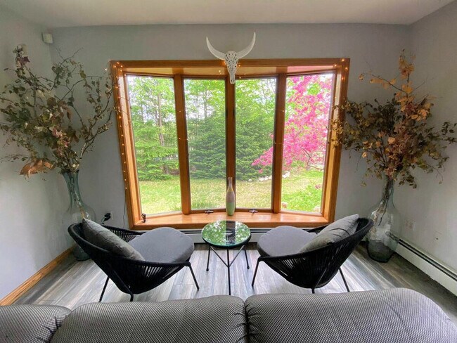 Building Photo - 66 Paquette Dr