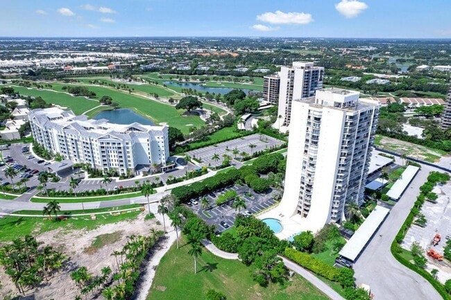 Building Photo - 2400 Presidential Way