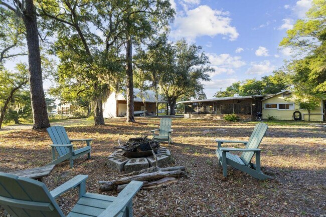 Building Photo - 11520 Council Ln