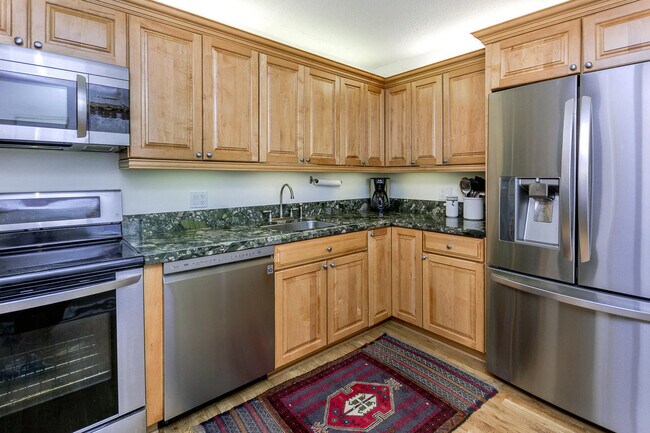 Building Photo - 400 Ocean Trail Way