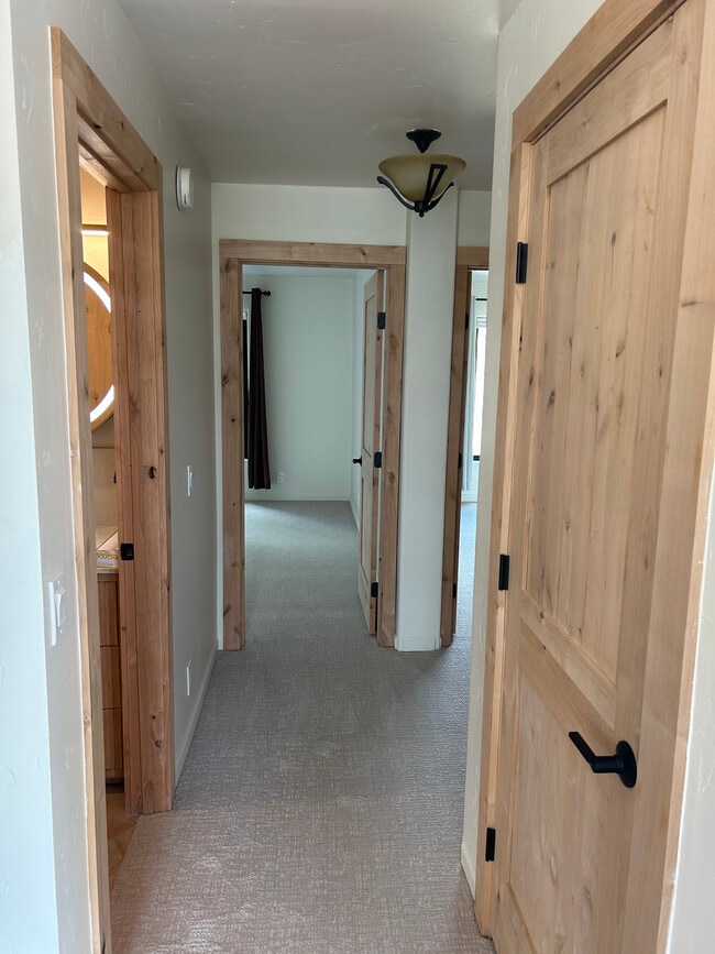 Building Photo - 2810 O Neal Spur