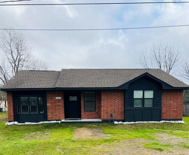 Building Photo - 9420 Turner Rd