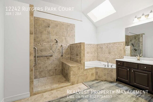 Building Photo - 12242 Rutgers Park Ct