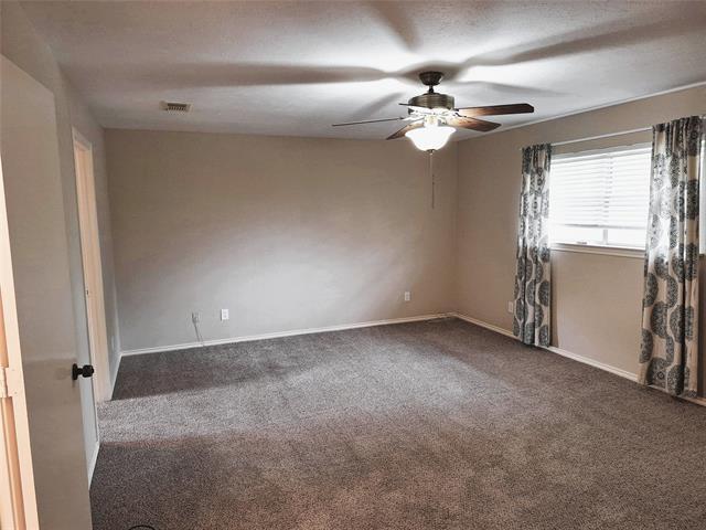 Building Photo - 2108 Scarlet Oak Dr