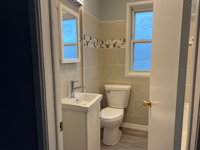 Building Photo - 6243 S Keating Ave