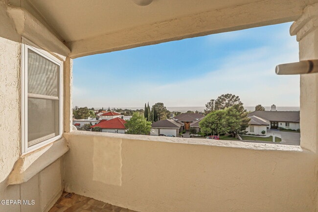 Building Photo - 871 Via Alegre Ln