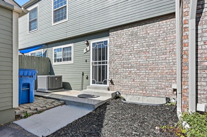 Primary Photo - 3441 S Ammons St
