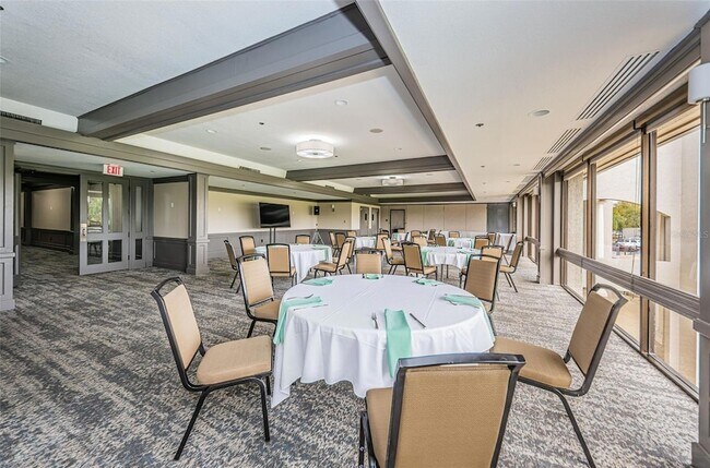 Building Photo - 1516 E Lake Woodlands Pkwy