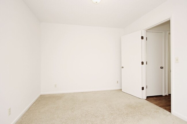 Building Photo - Dog-Friendly Rental Near Downtown & UVA