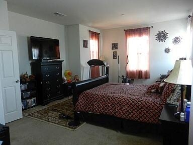 Building Photo - 10598 Acacia Ln