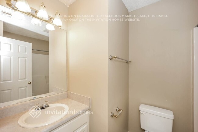 Building Photo - 10 McIntosh Estates Dr