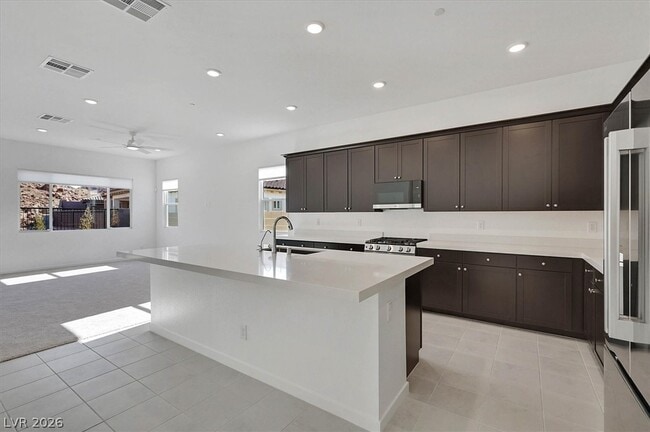 Building Photo - 73 Atrani Bay Ct
