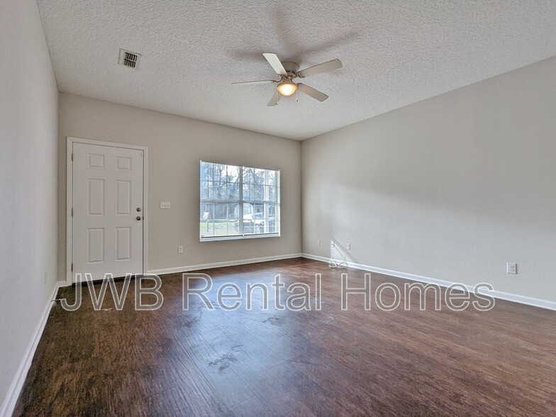 Building Photo - 4509 Wheeler Ave