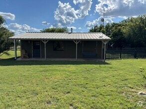 Building Photo - 7796 Ranch Rd 965
