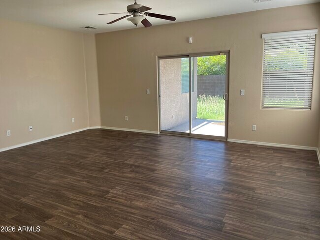 Building Photo - 4626 E Murrieta Rd