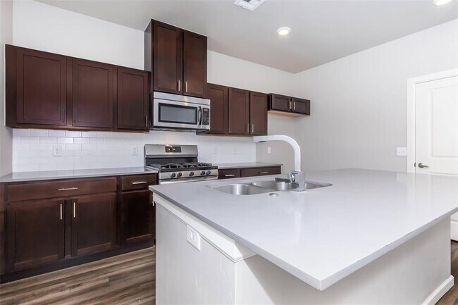 Building Photo - 7917 NW 135th Terrace