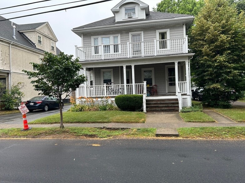 Primary Photo - 42 Everett St