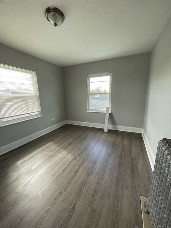 Building Photo - 11 Shepard St