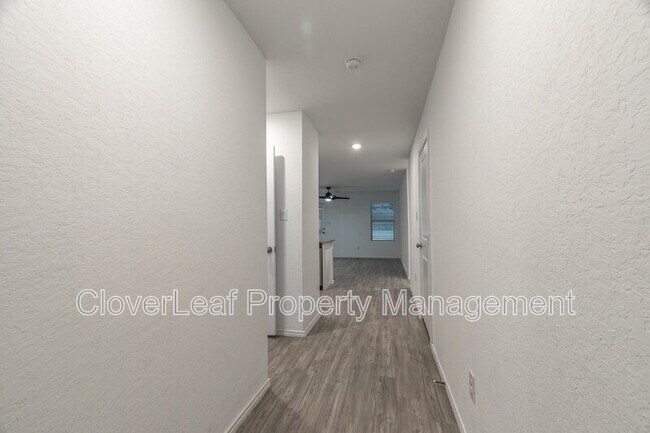 Building Photo - 5507 Basil Chase