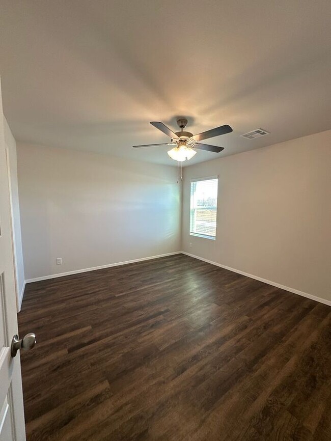 Building Photo - *Pre-leasing* BRAND NEW Three Bedroom | Tw...