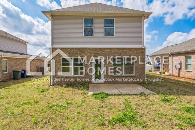 Building Photo - 3228 Spool Ln SW