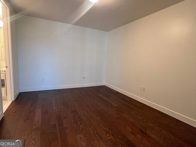 Building Photo - 1820 Peachtree St NW