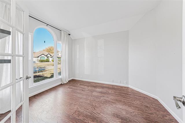 Building Photo - 7108 Chateau Dr