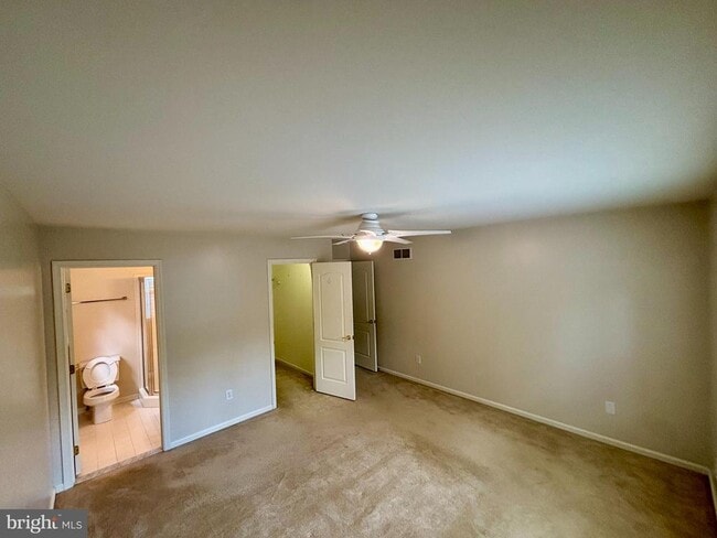 Building Photo - 17326 King Philip Way