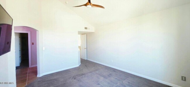 Building Photo - 441 Desert Dandelion St